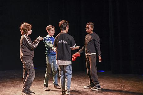 ... et l'atelier théâtre de Gières-Jeunesse...