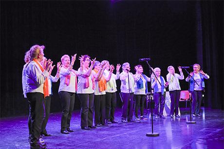 ... le choeur de la Pause-café...